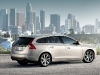 2011_volvo_v60_12