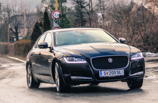 jaguar XF exterior (27)