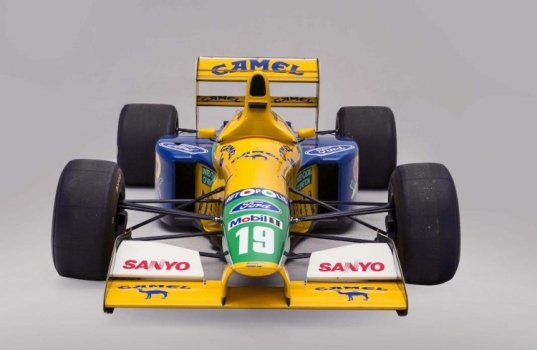 benetton-ford_b191b-06_schumacher_F1_01_800_600