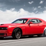 2015-Dodge-Challenger-SRT-Hellcat4