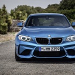 2017-BMW-M2-Coupe-2