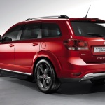 Fiat-Freemont-Cross-2