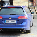 volkswagen golf R variant exterior (21)