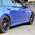 volkswagen golf R variant exterior (25)