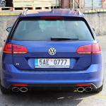 volkswagen golf R variant exterior (26)