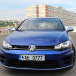 volkswagen golf R variant exterior (32)