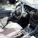 volkswagen golf R variant interior (10)