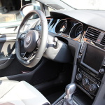 volkswagen golf R variant interior (11)