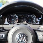 volkswagen golf R variant interior (9)