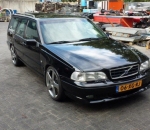 volvo_v70_t6-r_prodej_01_800_600