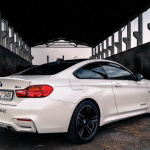 BMW M4 exterior (21)