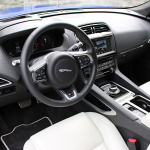 jaguar f-pace interior (7)