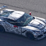 2018-chevy-corvette-zr1-spy-photo (13)