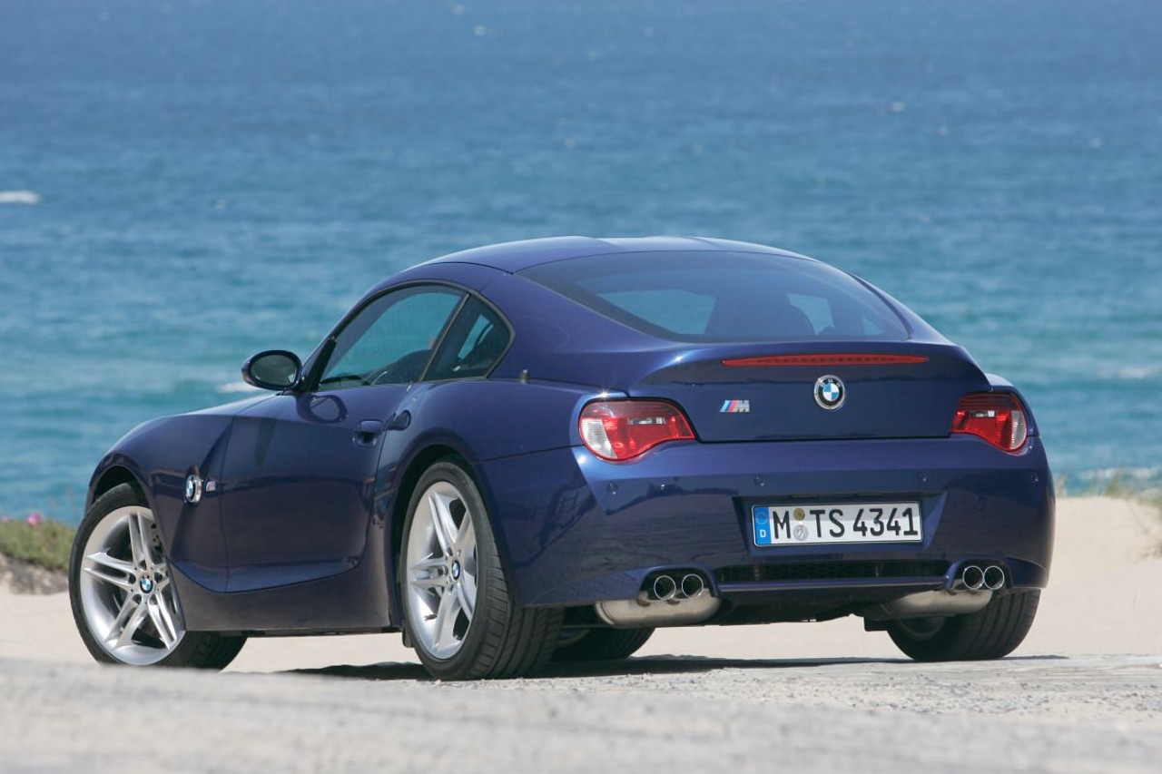 Автомобиль 23. BMW z4 Coupe e86. BMW z4 хэтчбек. Z4 купе e86. BMW z3 Coupe e86 2007.