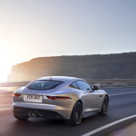 2018-jaguar-f-type (32)