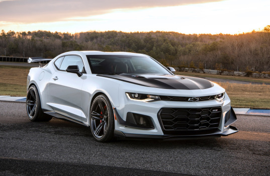 2017-chevrolet-camaro-zl1-1le