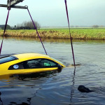 audi-r8-crashed-in-river (1)