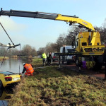 audi-r8-crashed-in-river