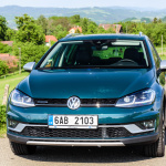 volkswagen-golf-alltrack-exterior-11