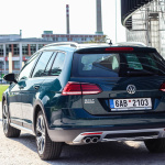 volkswagen-golf-alltrack-exterior-7