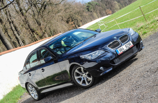 bmw-530i-e60-exterior-4