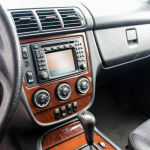 mercedes-ml-w163-interior-5