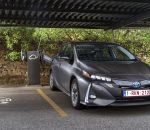 toyota_prius_phv_grey_static_08