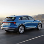 audi_etron_40_5ba08f28c8c3b