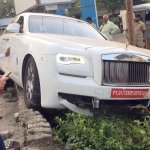 d34d8c9b-2018-rolls-royce-phantom-ghost-crash-india-mumbai-4