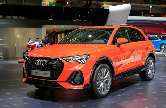 7a17aa94-2019-audi-q3-2