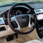 cadillac-escalade-interior-2