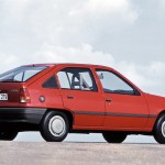 opel_kadett_5-door_4