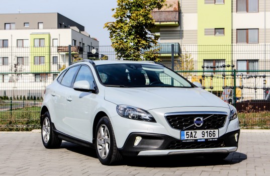 volvo-v40-cross-country-3