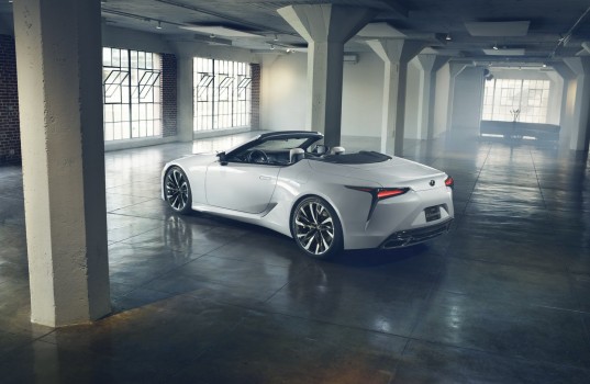 fcb120d2-2019-lexus-lc-convertible-concept-6