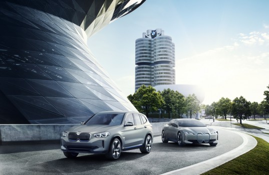 p90301488_highres_bmw-concept-ix3-and