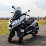 piaggio-mp3-300-hpe-17