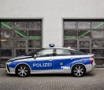 berlinska-policie-jezdi-v-toyote-mirai