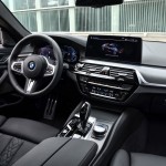 2020-plug-in-hybrid-bmw-545e-xdrive-11