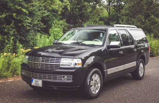 lincoln-navigator-2