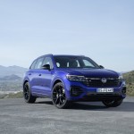 2020-volkswagen-touareg-r-plug-in-hybrid-4