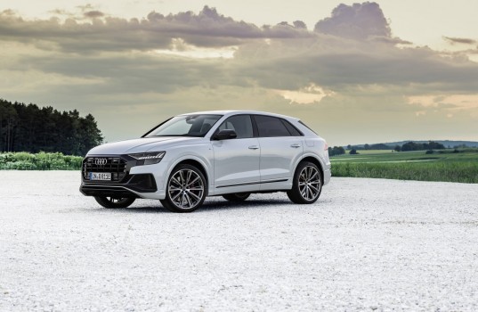 2021-audi-q8-tfsie-quattro-plug-in-hybrid-7