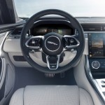 jag_xf_21my_interior_061020_005