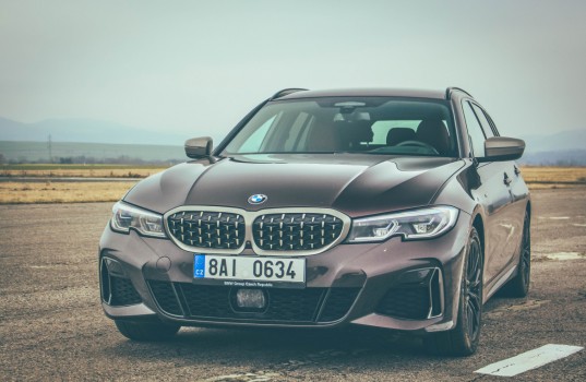 bmw-m340d-xdrive-touring-12