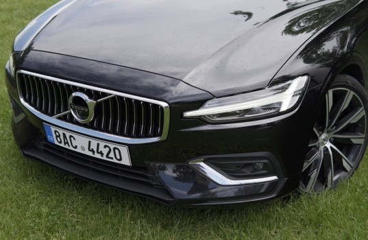 volvo-v60-28