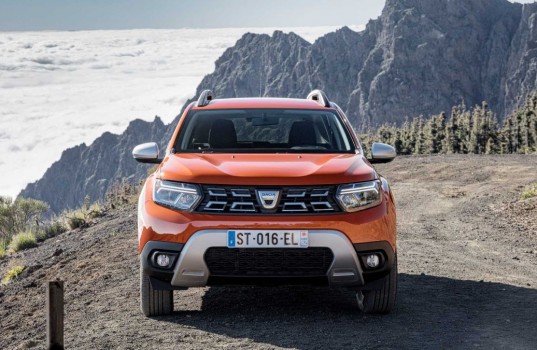 2022-dacia-duster-facelift-predek