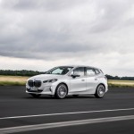 2022-bmw-rady-2-active-tourer-bila-3