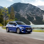 2022-bmw-rady-2-active-tourer-modra-15