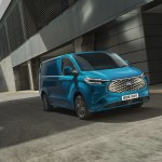 2022_ford_e-transit_custom_04