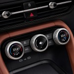 230829_interior-highlights-of-the-all-new-kodiaq-and-superb-generations-3_e3c957b8