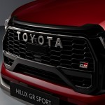 2023-hiluxgrsportexteriordetails3